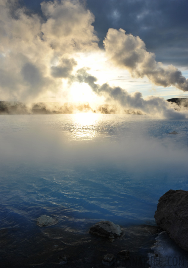 Lake Myvatn region [28 mm, 1/80 sec at f / 22, ISO 400]